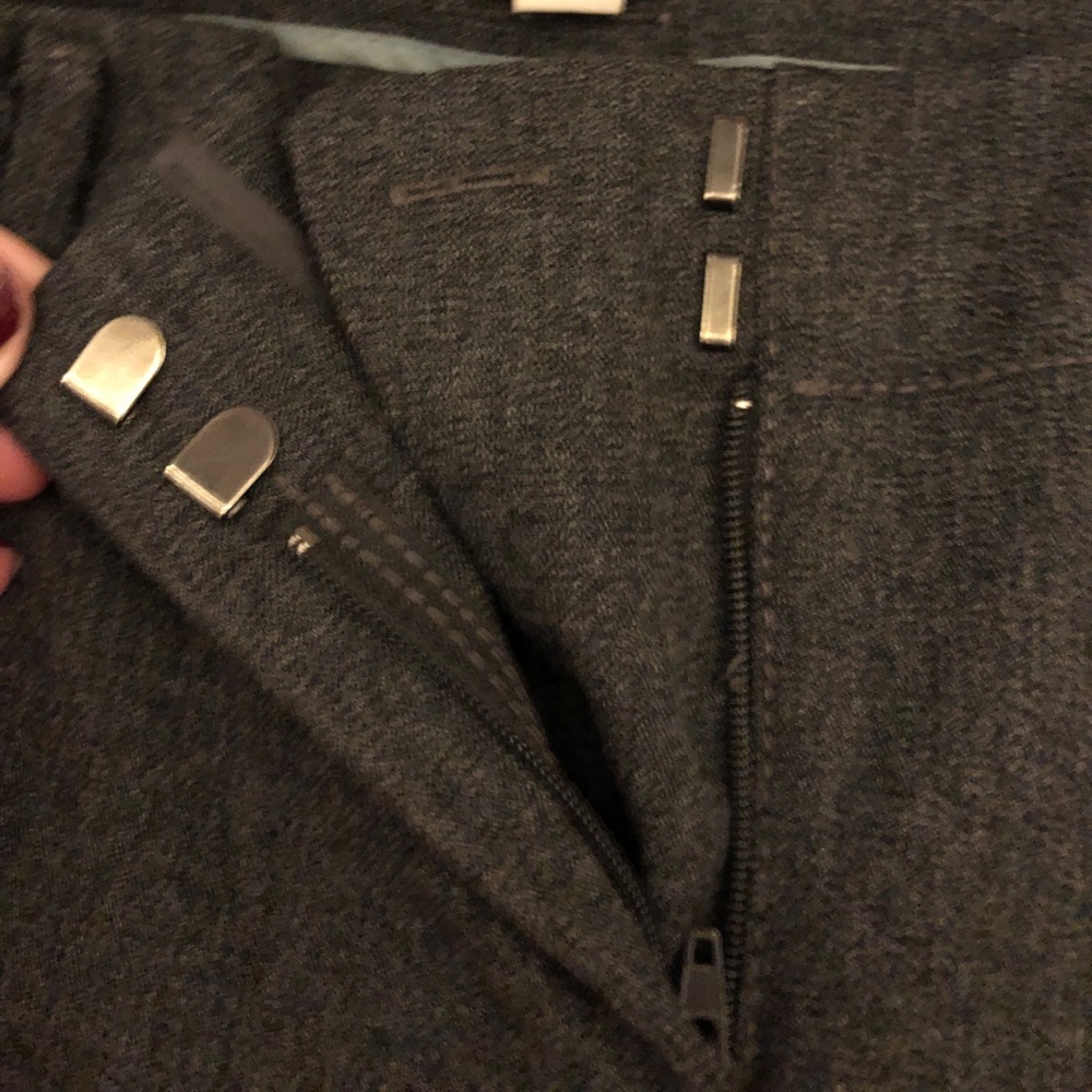 Loft Pants Size 2 - Picture 3 of 3